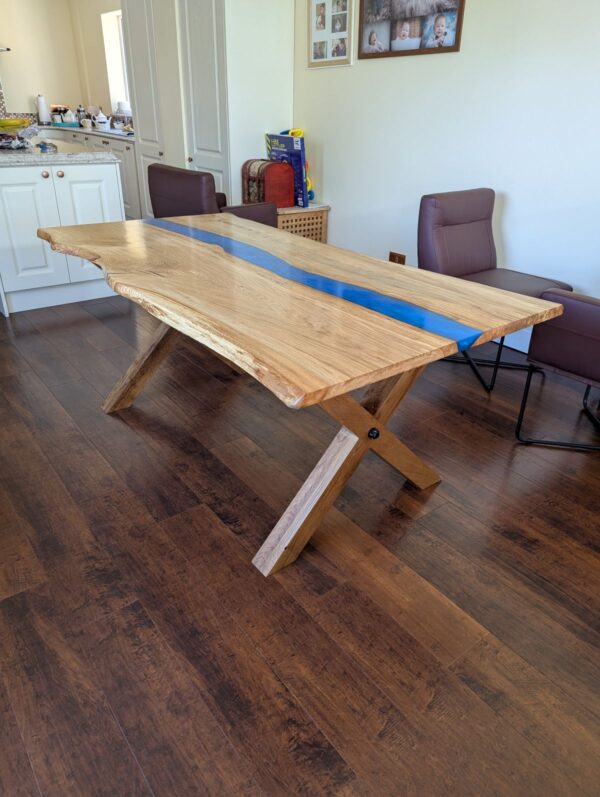Oak Resin River Dining Table - Image 2